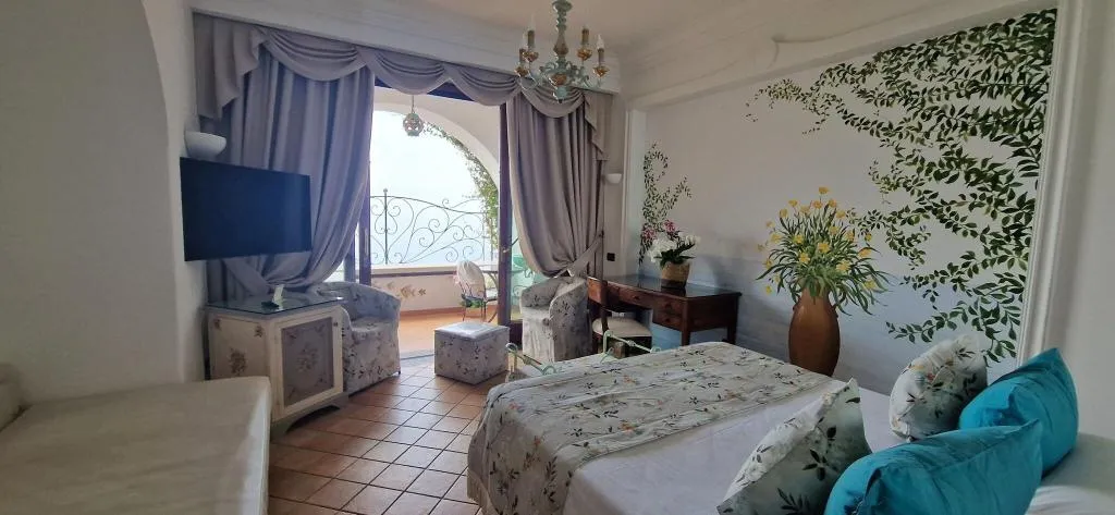DOUBLE DELUXE SEA VIEW Room, La Conca Azzurra, Naples