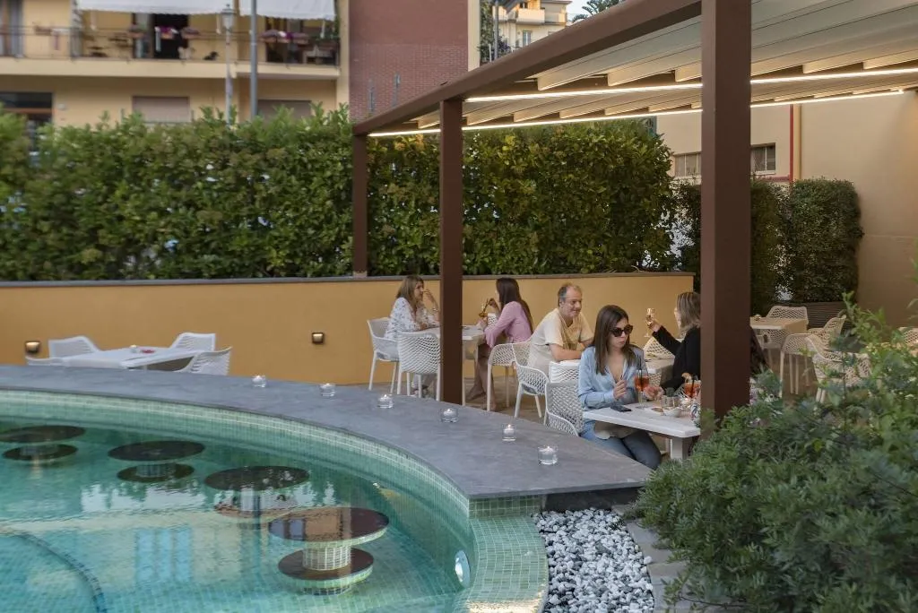 Restaurant, Leone, Naples
