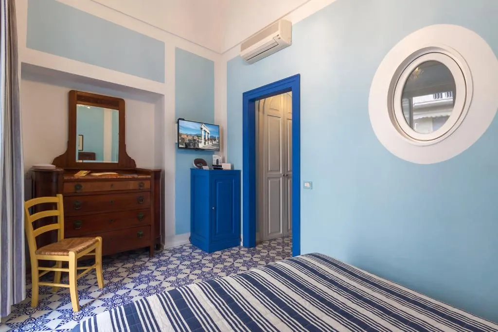 DOUBLE DELUXE Room, Casa Astarita, Naples
