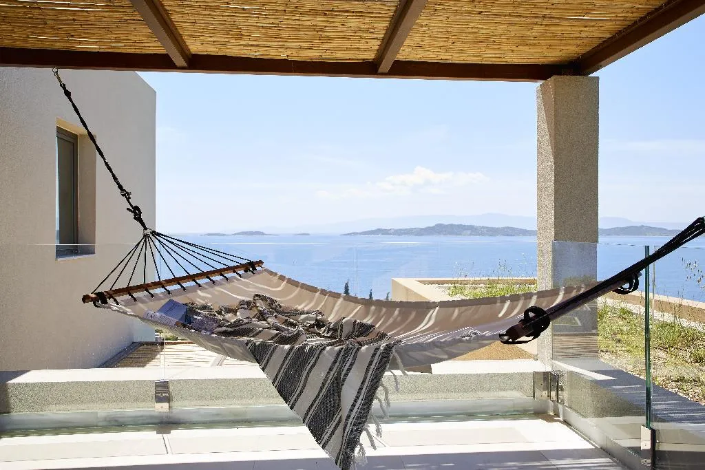 VILLA WITH PRIVATE POOL Room, Eagles Villas, Thessaloniki