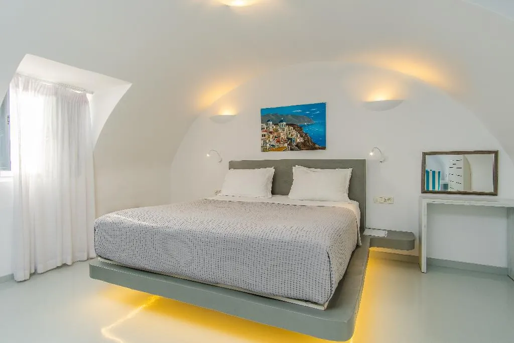 SUITE DELUXE Room, Central Fira Hotel, Santorini