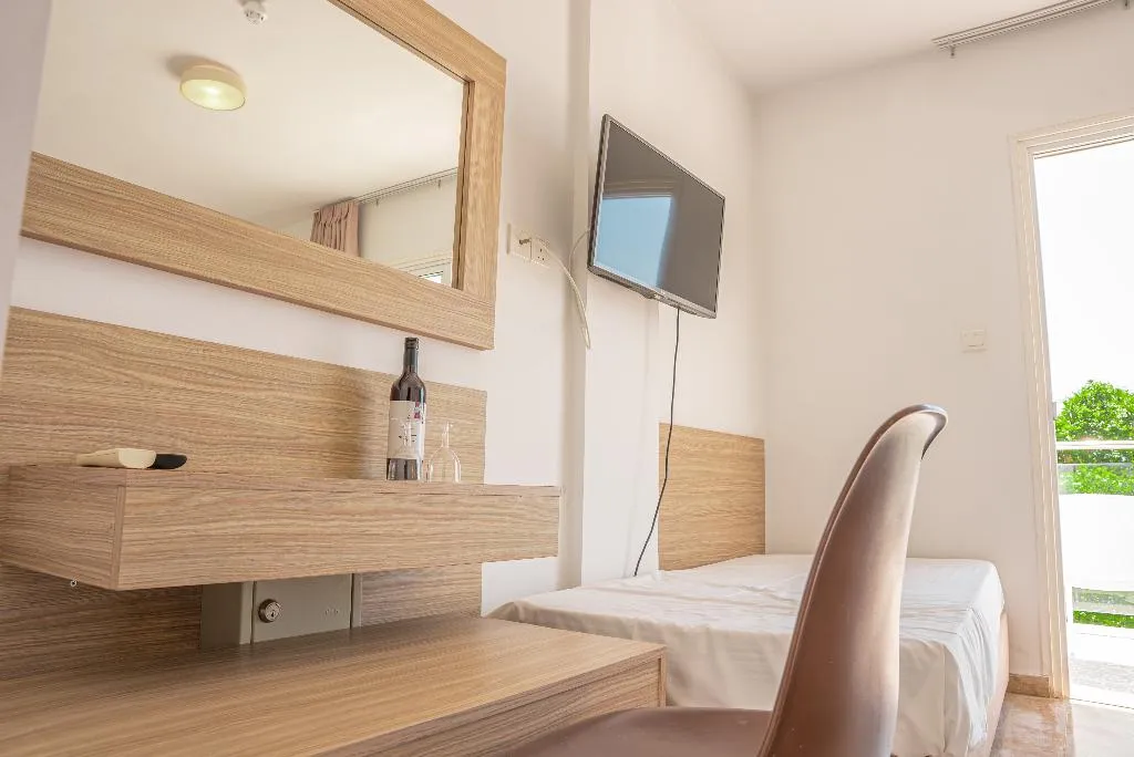 Double or Twin POOL VIEW Room, Fedrania Gardens, Cyprus