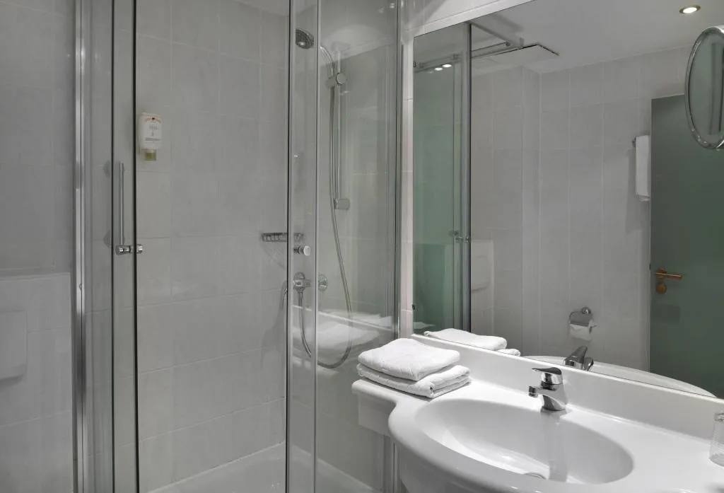 TRIPLE STANDARD Room, Hotel Birgit Berlin Mitte, Berlin