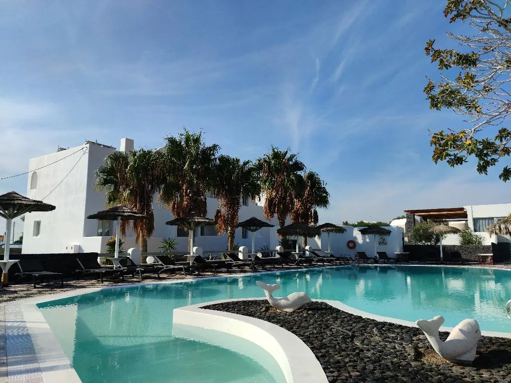 Pool, Sandy's Paradise Infinity, Santorini
