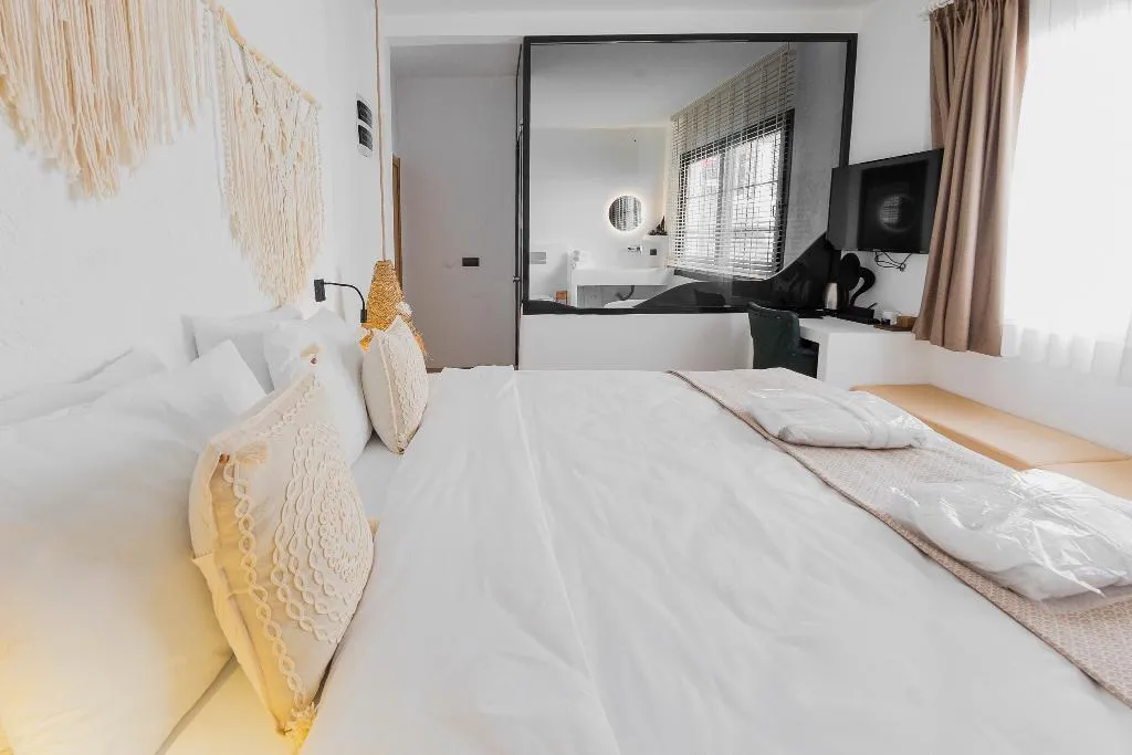 Room, Gran Via Hotel, Izmir