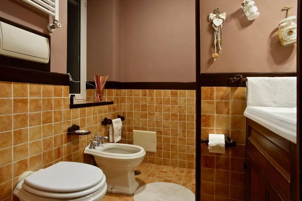 Room, B&b A'Luggetella, Naples