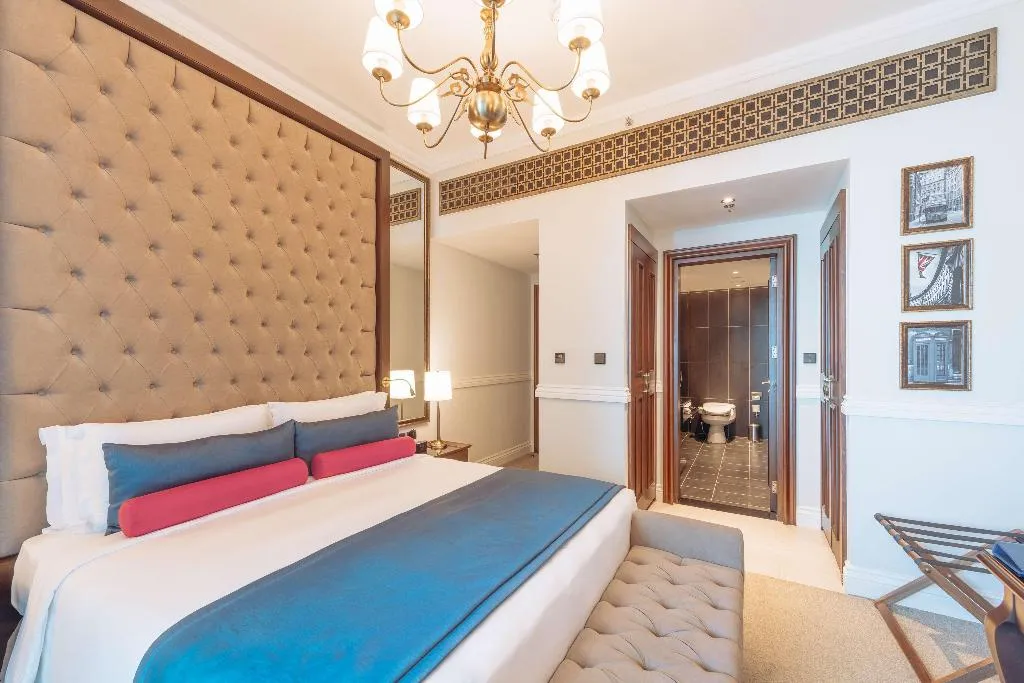 SUITE STANDARD Room, Dukes The Palm Dubai Hotel, Dubai