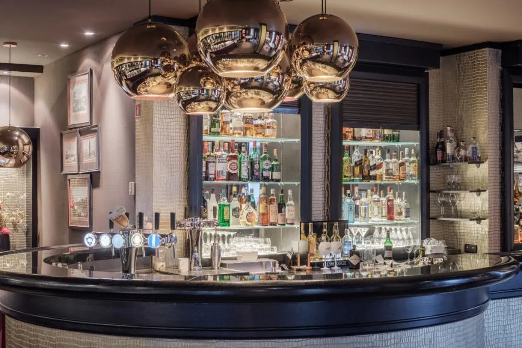 Bar, Parker Hotel Brussels Airport, Brussels