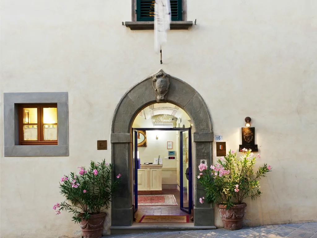 General view, Palazzo San Niccolo, Florence