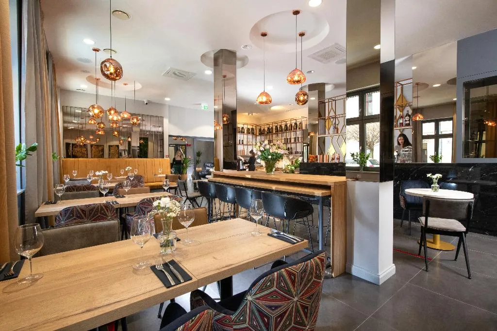 Bar, Xerion Hotel, Krakow