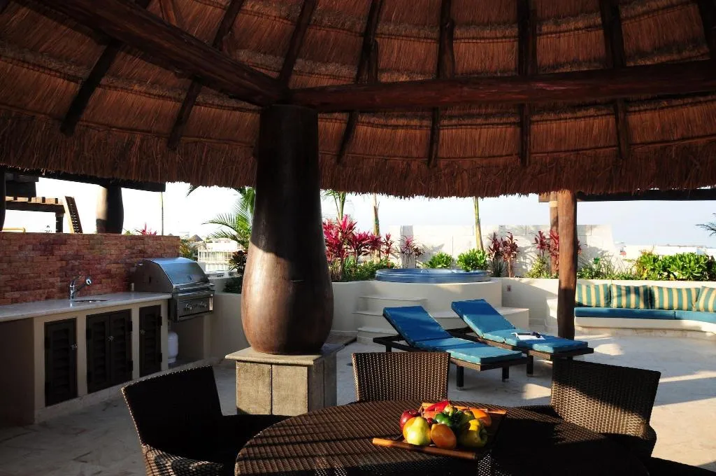 Room STANDARD Room, El Taj Ocean Front and Beachside Condo Hotel, Playa Del Carmen