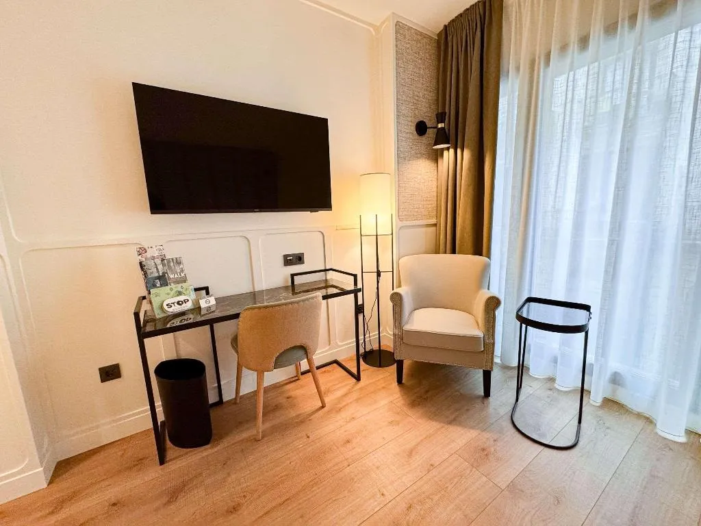 Room, Barcelona Catedral, Barcelona