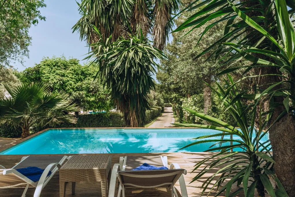 SUITE TWO BEDROOMS WITH PRIVATE POOL Room, Mr & Mrs White Corfu, Corfu