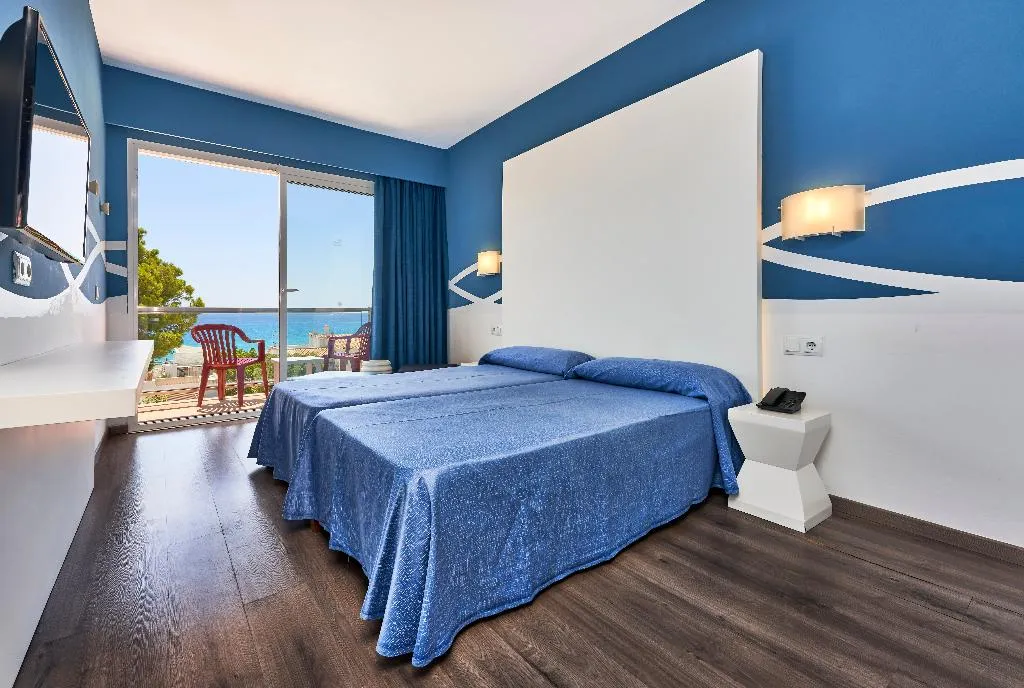 Double or Twin SEA VIEW WITH BALCONY Room, Clumba, Majorca