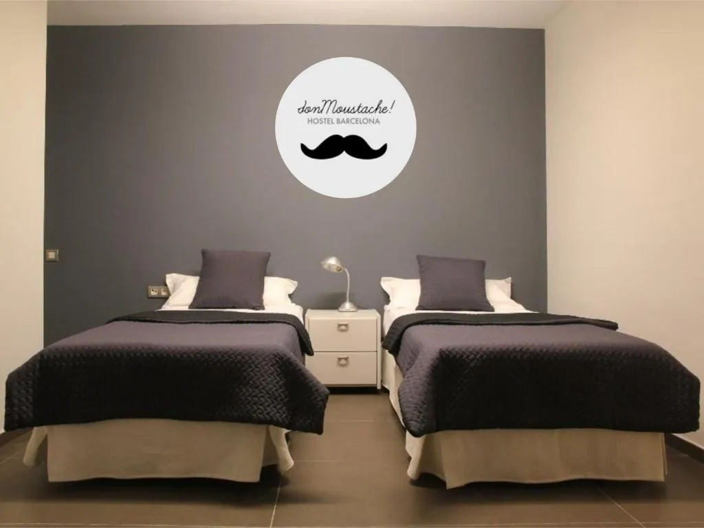 Room, Don Moustache Hostel, Barcelona