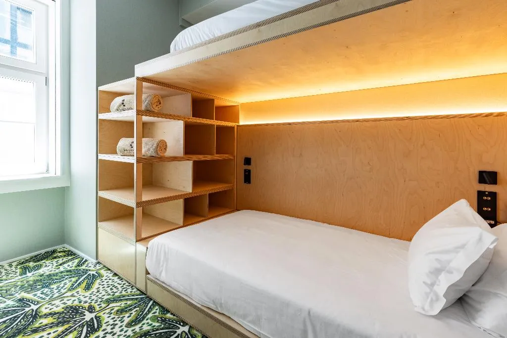 TWIN STANDARD Room, Independente Bica, Lisbon