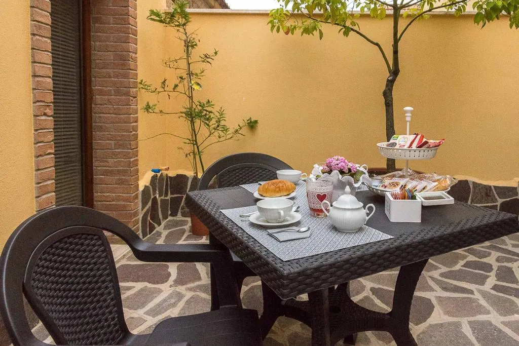 Terrace, A Casa Di Titty, Rome