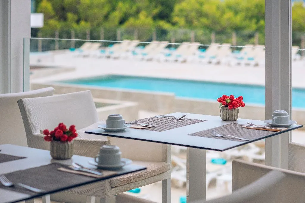 Restaurant, Iberostar Waves Cala Millor, Majorca