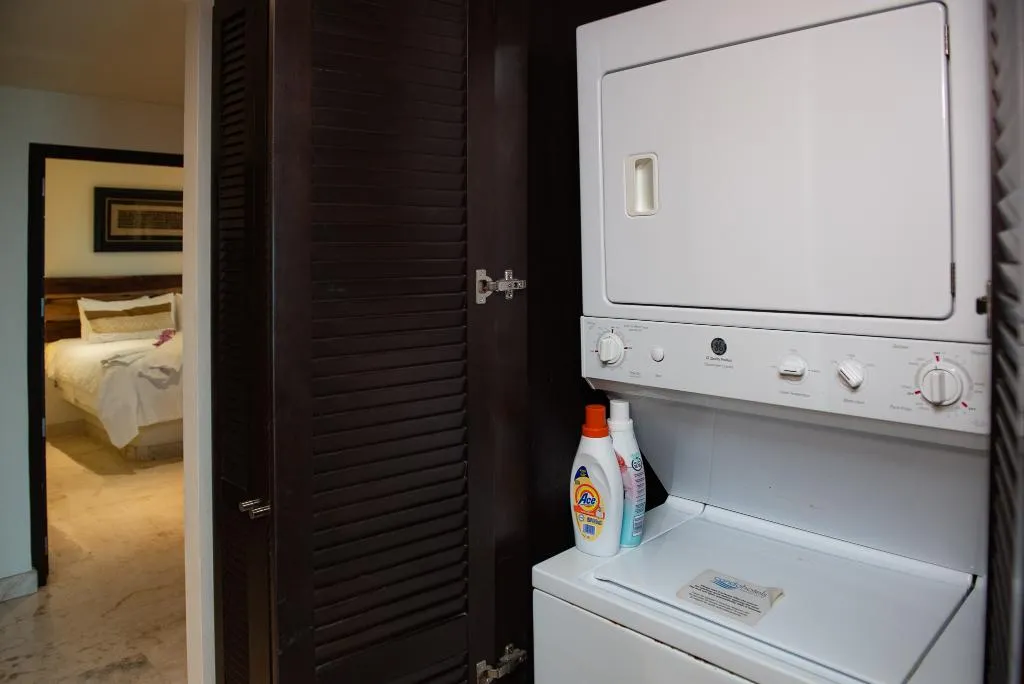 Room PREMIUM Room, El Taj Ocean Front and Beachside Condo Hotel, Playa Del Carmen