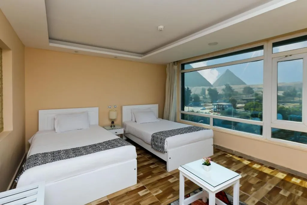 Room, Turquoise Pyramids Hotel, Cairo