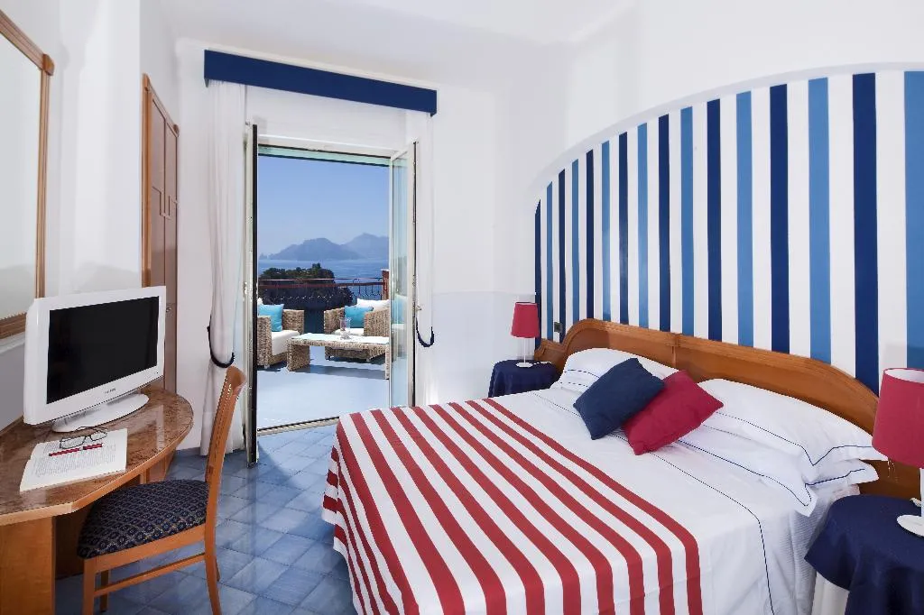 Double or Twin SUPERIOR SEA VIEW Room, Delfino, Naples