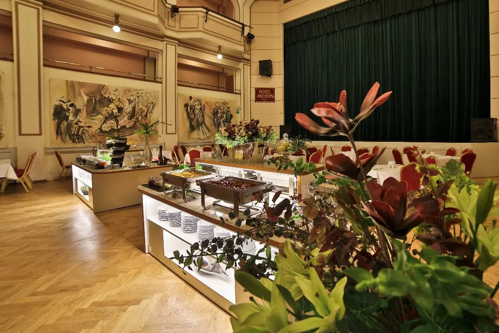 Restaurant, Ariston & Ariston Patio Hotel Prague, Prague