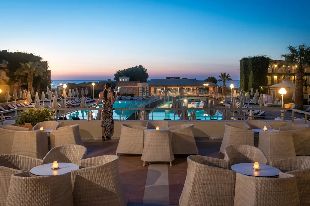 Bar, Bella Beach, Crete