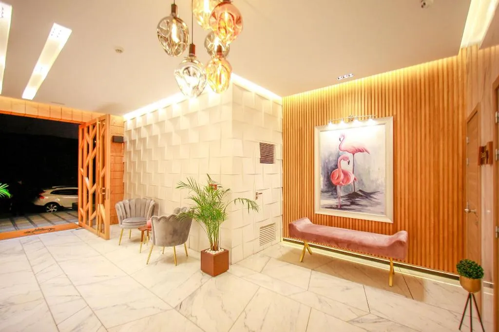 Lobby, Flamant Rose, Tangier