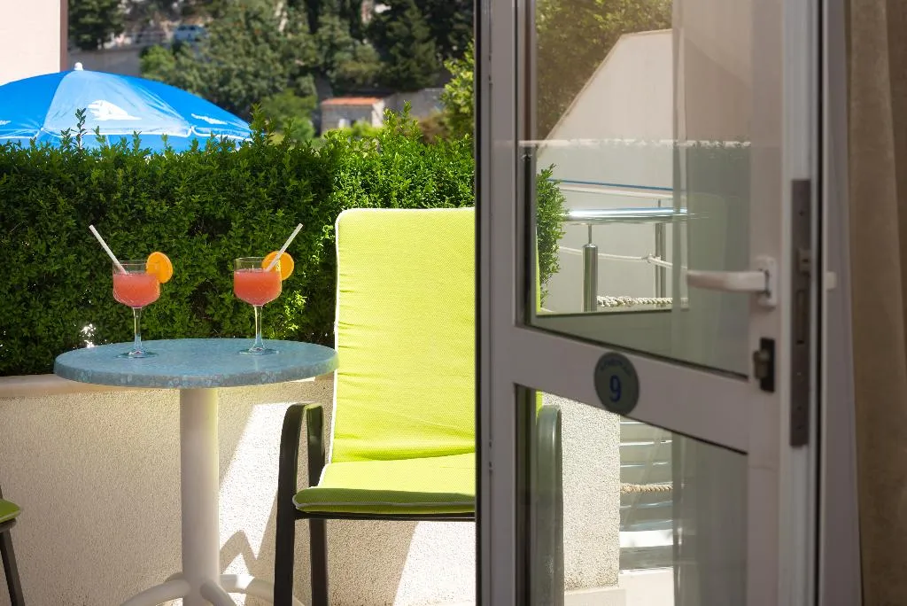 STUDIO TWO BEDS Room, Villa Lanterna, Dubrovnik