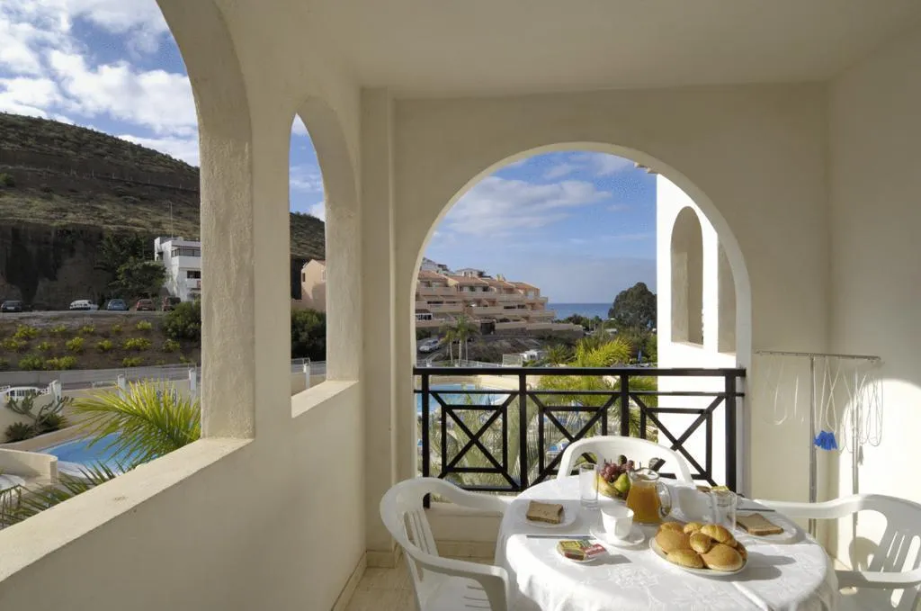 General view, Saint George, Tenerife