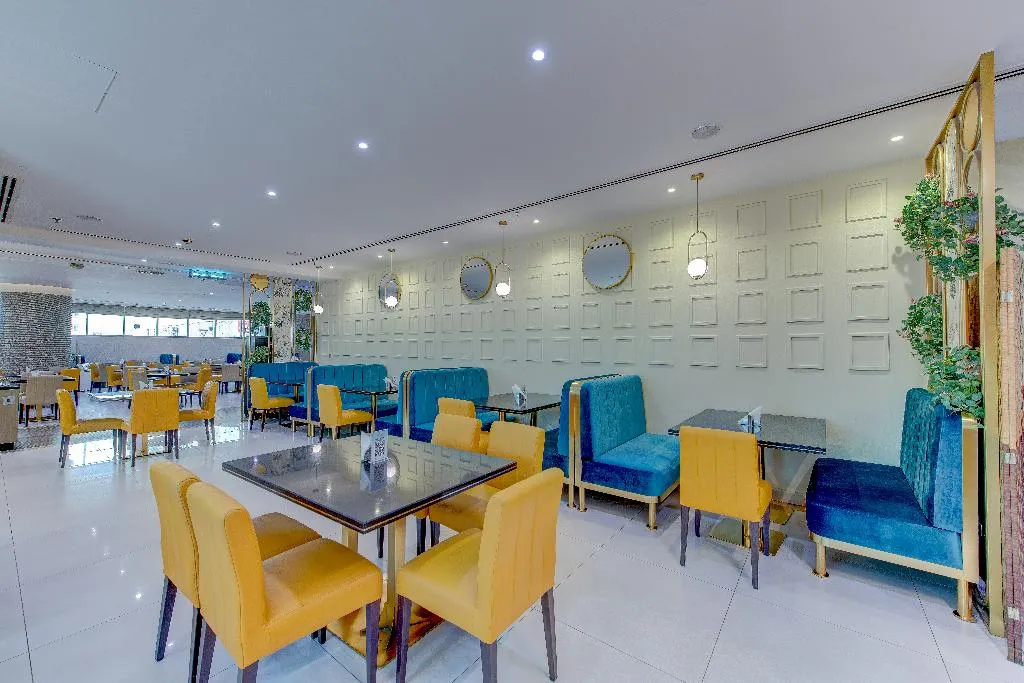 Restaurant, Howard Johnson Plaza by Wyndham Dubai Deira, Dubai