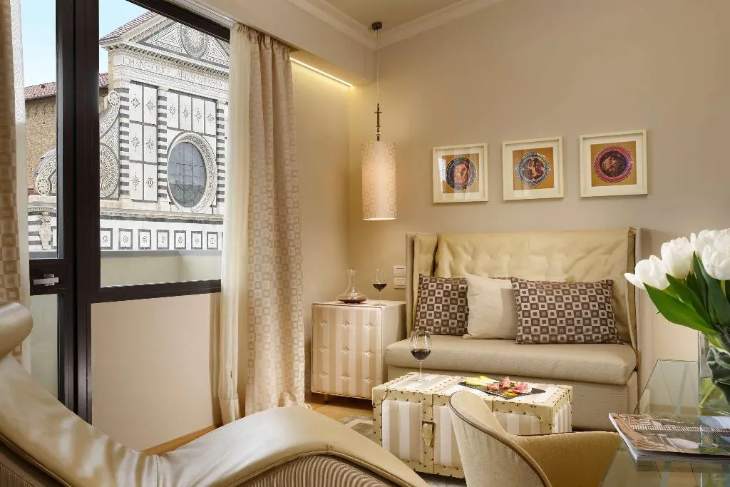 Room, Grand Hotel Minerva, Florence