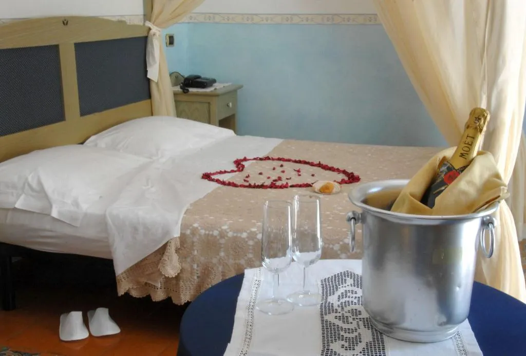 Room, Hotel Antica Repubblica, Naples