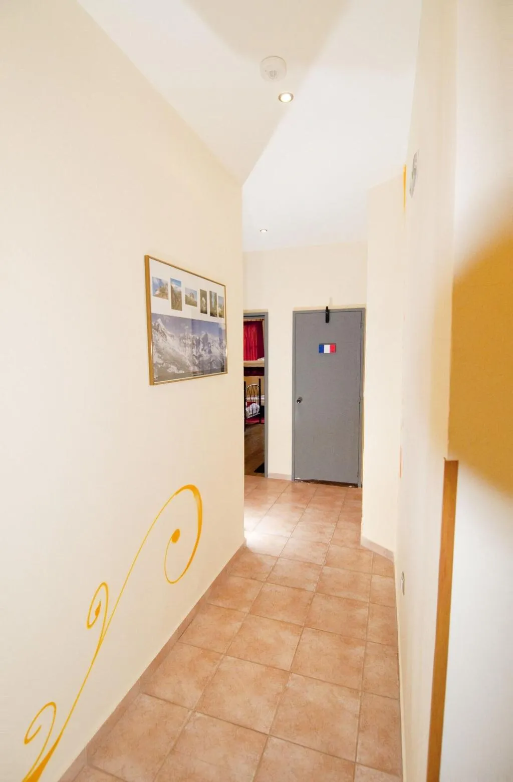 Lobby, Rent Rooms Thessaloniki, Halkidiki