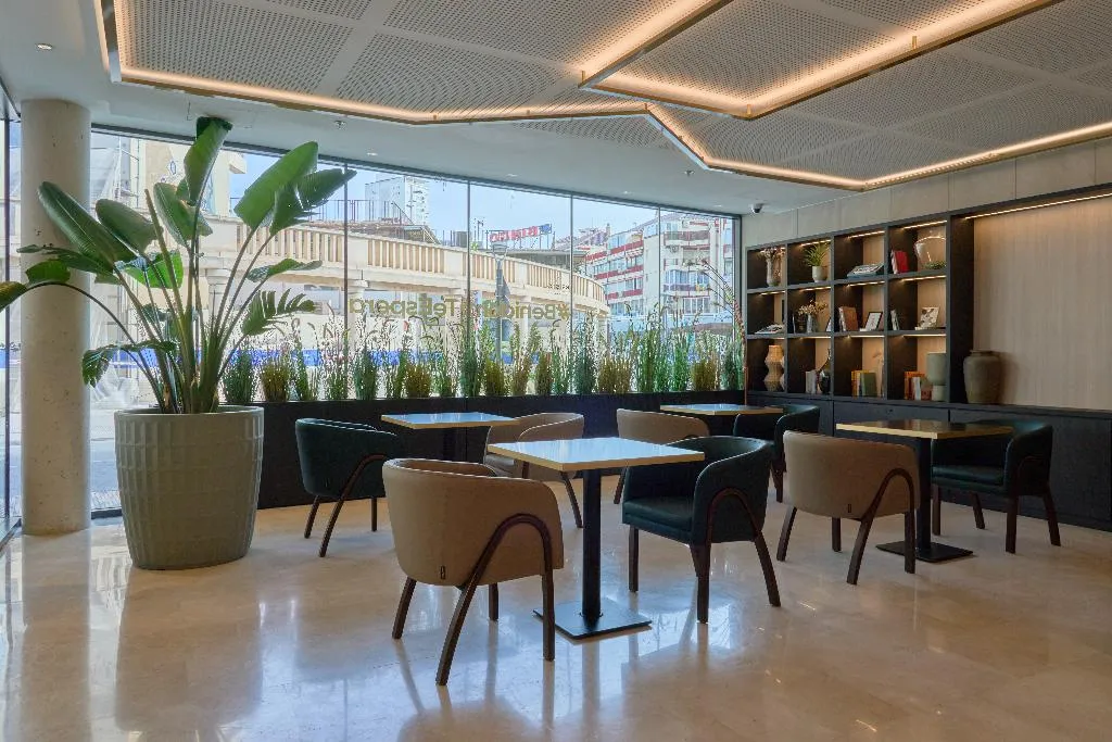 Lobby, Bristol, Costa Blanca