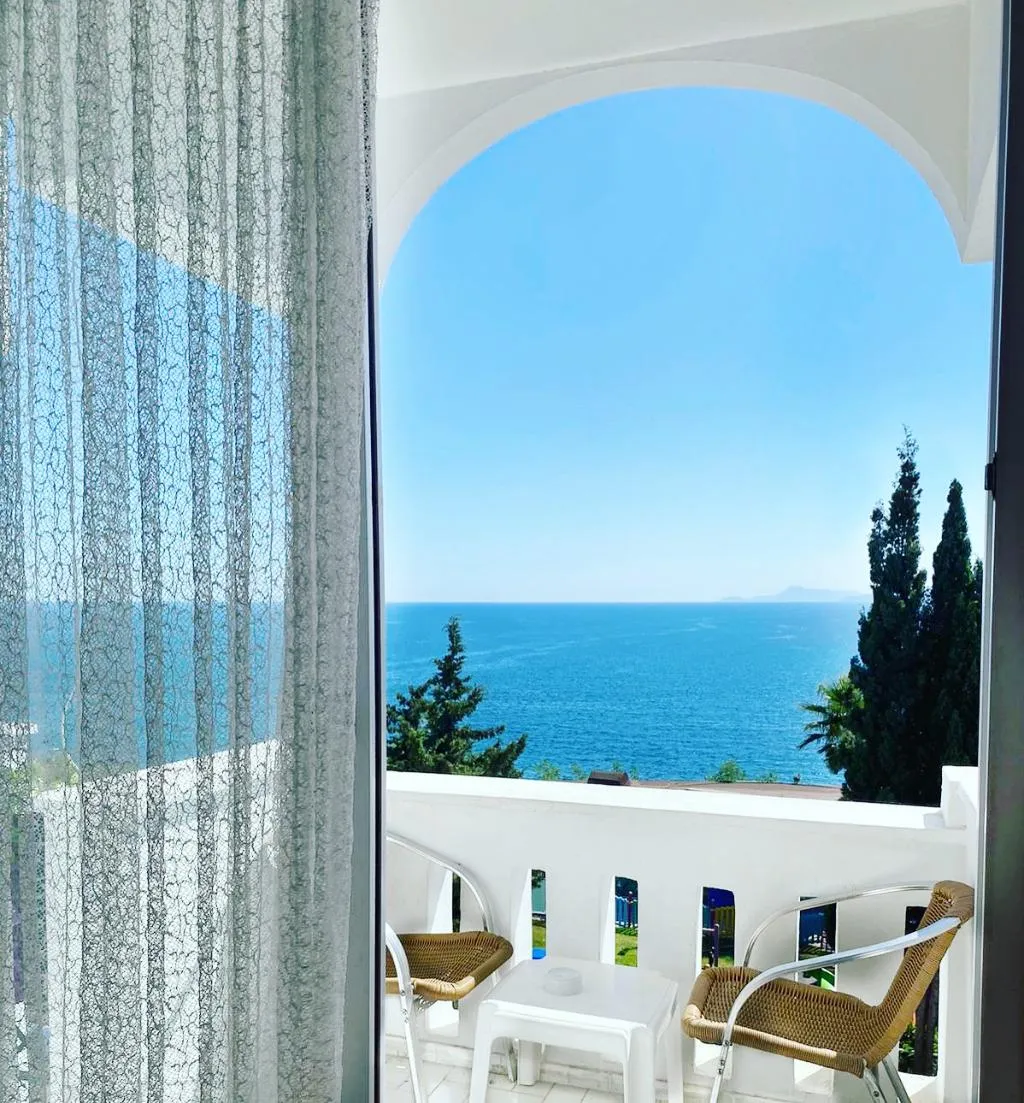 TRIPLE SIDE SEA VIEW Room, Royal City Hotel, Antalya