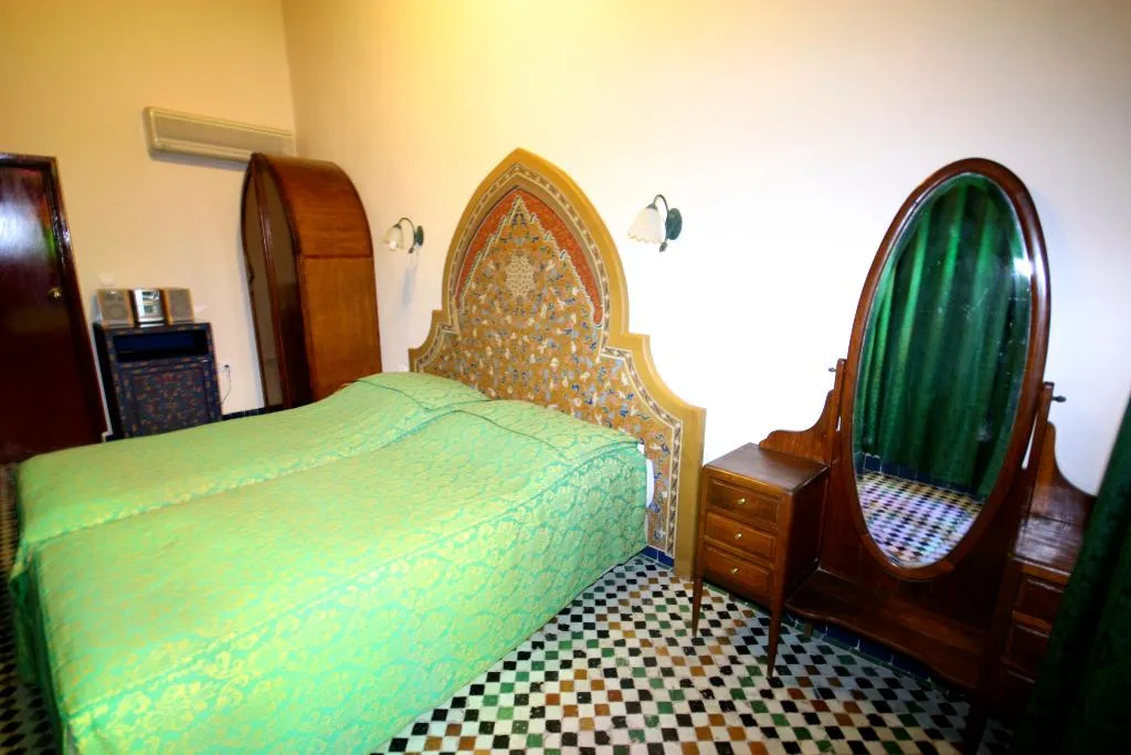 SINGLE ONE BED Room, Dar el Ghalia, Fez