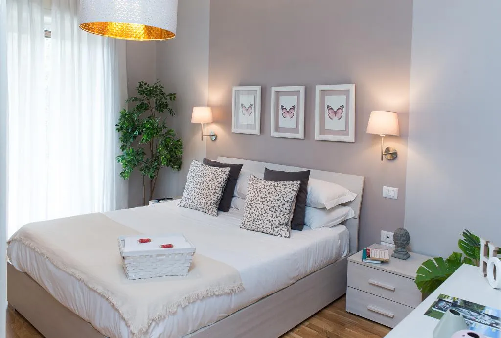 APARTMENT CAPACITY 3 Room, Residenza Flegrea, Naples