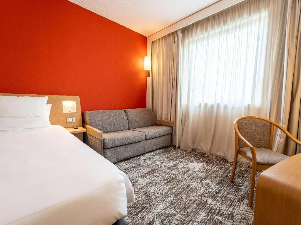 DOUBLE SUPERIOR WITH DOUBLE BED Room, Novotel Roma Est, Rome