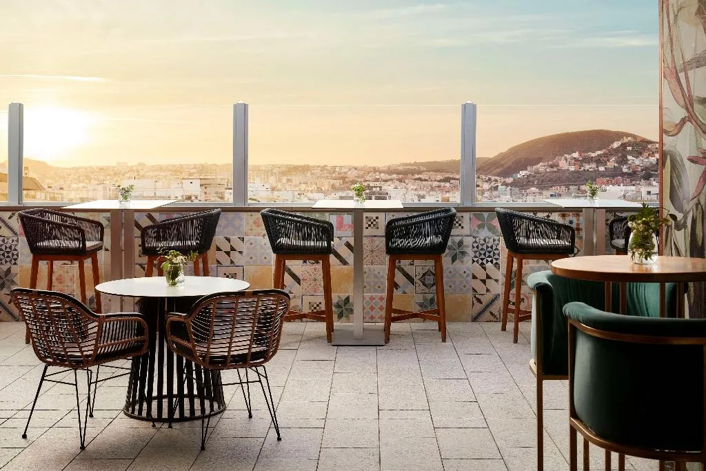 Bar, NH Tenerife, Tenerife