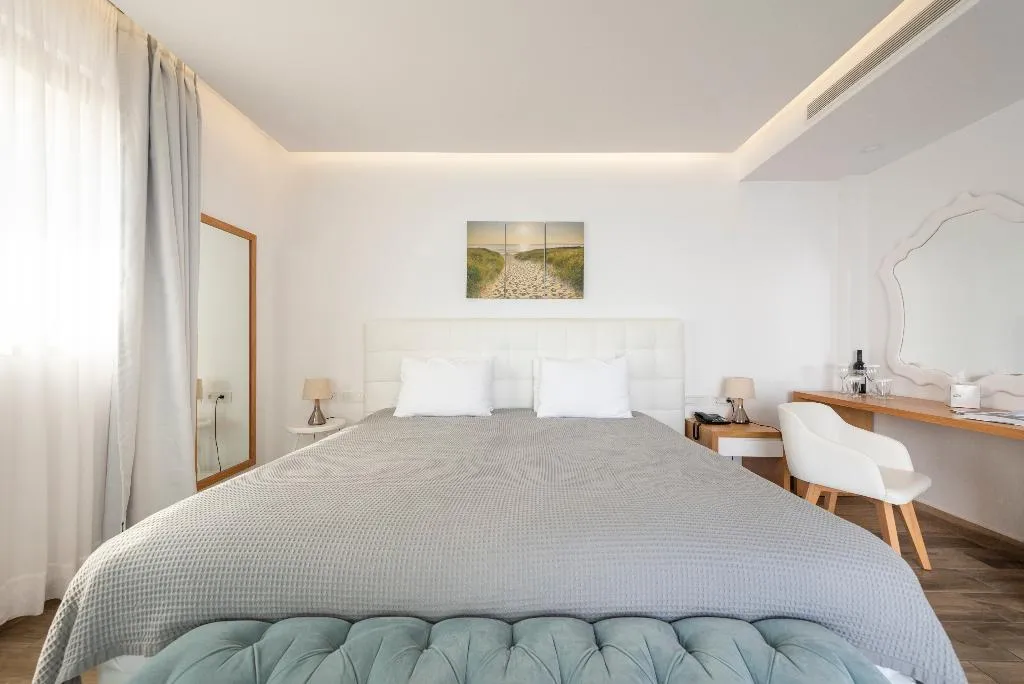 JUNIOR SUITE WITH JACUZZI Room, White Rock of Kos Hotel - Adults only, Kos