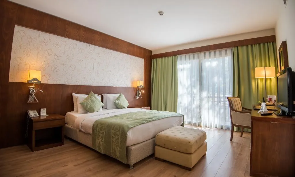 Room MOUNTAIN VIEW Room, Korineum Golf Resort, Cyprus