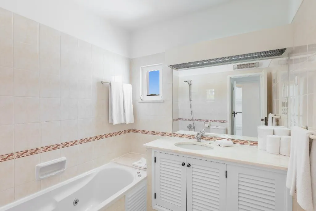 APARTMENT SUPERIOR ONE BEDROOM Room, Clube Albufeira Garden Village, Algarve