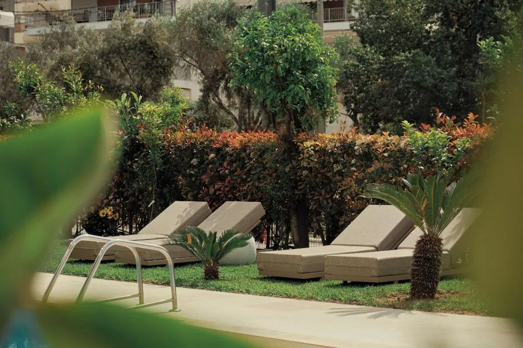Terrace, Golden Sun, Athens
