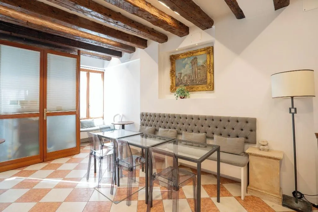 Lobby, Alla Corte Rossa, Venice