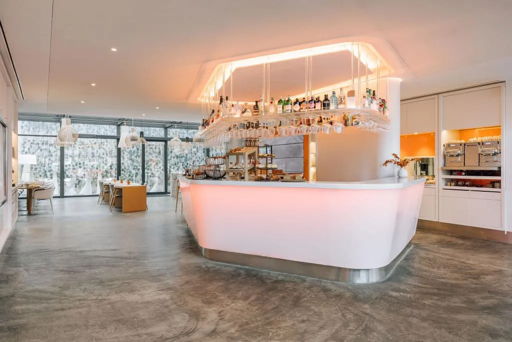 Bar, Evolution Lisboa Hotel, Lisbon