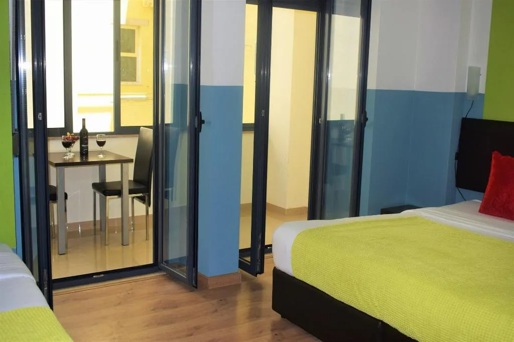 Room, Universo Romântico Guesthouse & Spa, Lisbon
