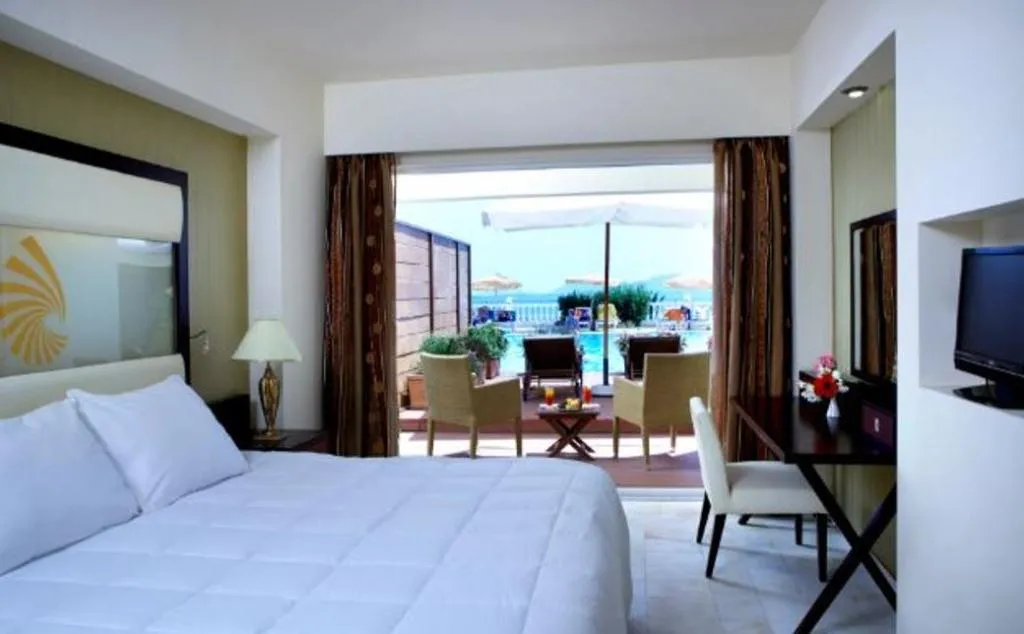 SUITE POOL VIEW Room, Sunshine Corfu Hotel & Spa, Corfu