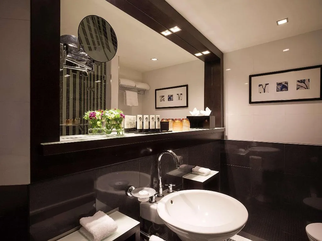 TWIN SUPERIOR Room, Sofitel Lisbon Liberdade, Lisbon