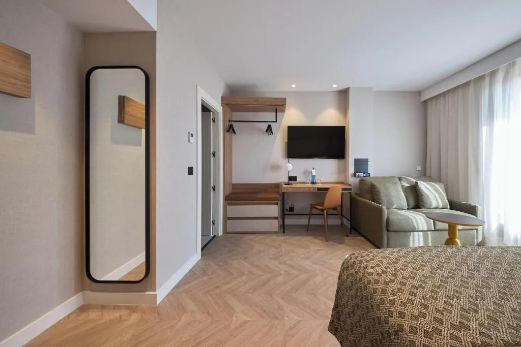 DOUBLE DELUXE Room, Catalonia Sagrada Familia, Barcelona
